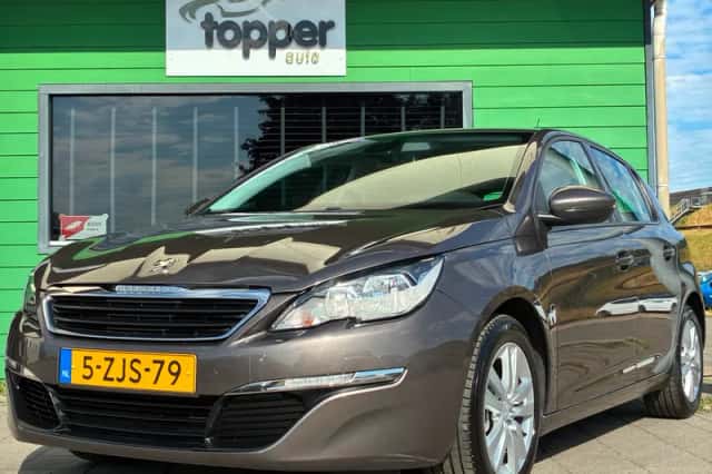 Peugeot 308 (2015) thumbnail 1