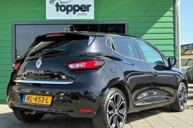 Renault Clio (2018) thumbnail 3