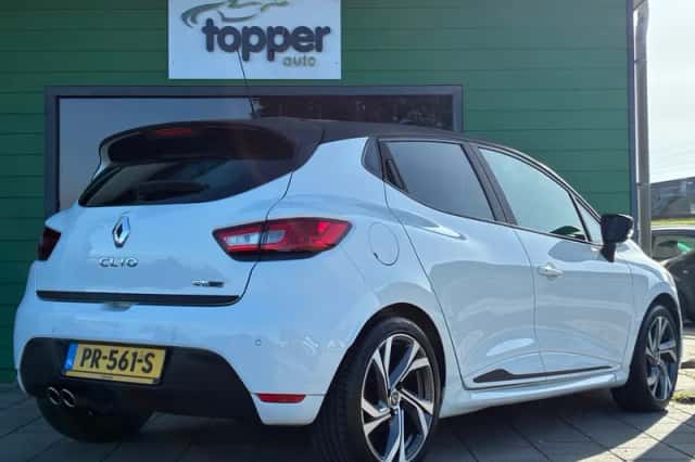 Renault Clio (2015) thumbnail 3