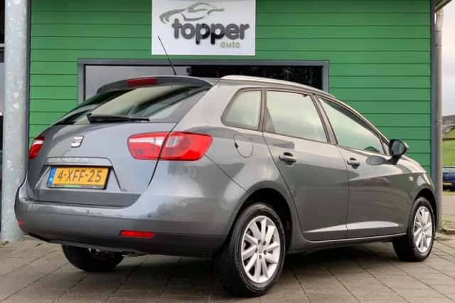 SEAT Ibiza (2013) thumbnail 3