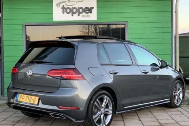 Volkswagen Golf (2017) thumbnail 3