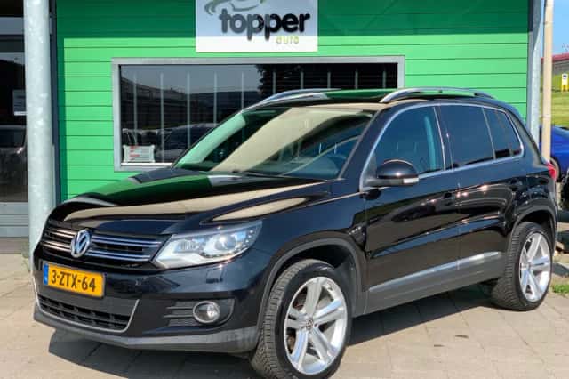 Volkswagen Tiguan (2011) thumbnail 1