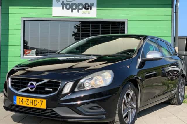 Volvo V60 (2012) thumbnail 1