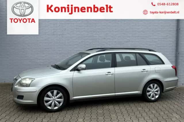 Toyota Avensis (2007) thumbnail 1