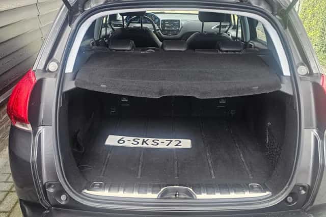 Peugeot 2008 (2014) thumbnail 3