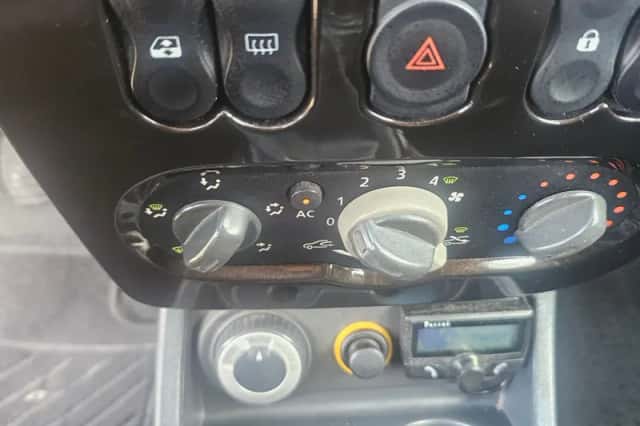 Dacia Duster (2011) thumbnail 4