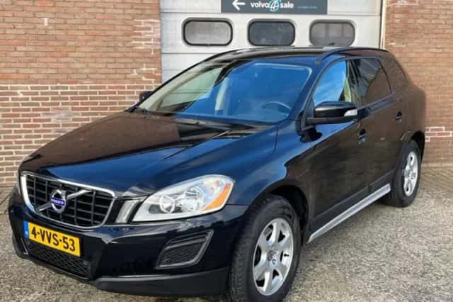 Volvo XC60 (2012) thumbnail 1