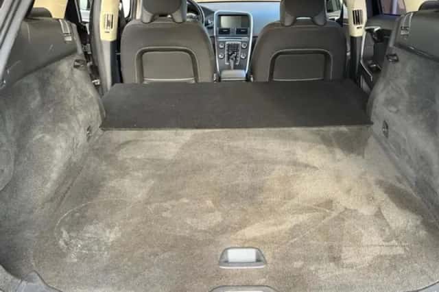 Volvo XC60 (2012) thumbnail 5