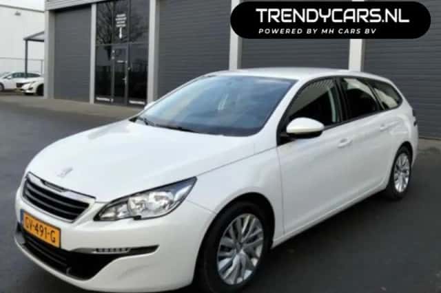 Peugeot 308 (2015) thumbnail 1
