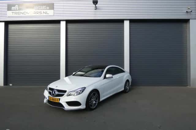 Mercedes-Benz E-Klasse (2015) thumbnail 2