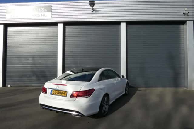 Mercedes-Benz E-Klasse (2015) thumbnail 3
