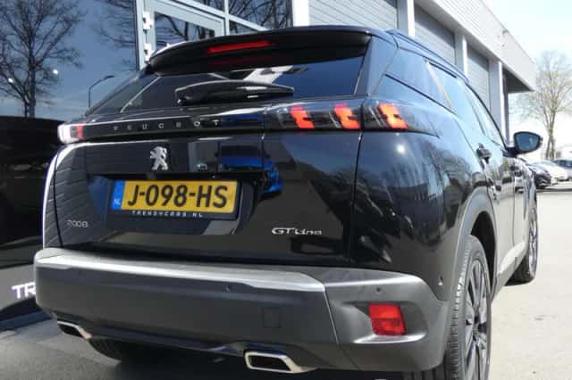 Peugeot 2008 (2020) thumbnail 3
