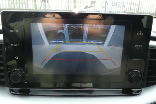 Kia Ceed (2021) thumbnail 6