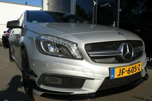 Mercedes-Benz A-Klasse (2015) thumbnail 3