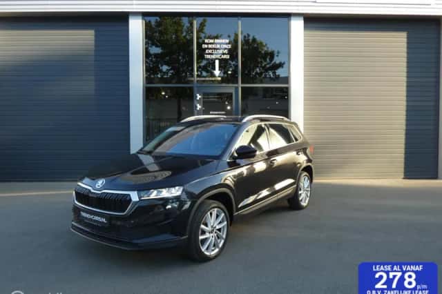 Škoda Karoq (2023) thumbnail 1