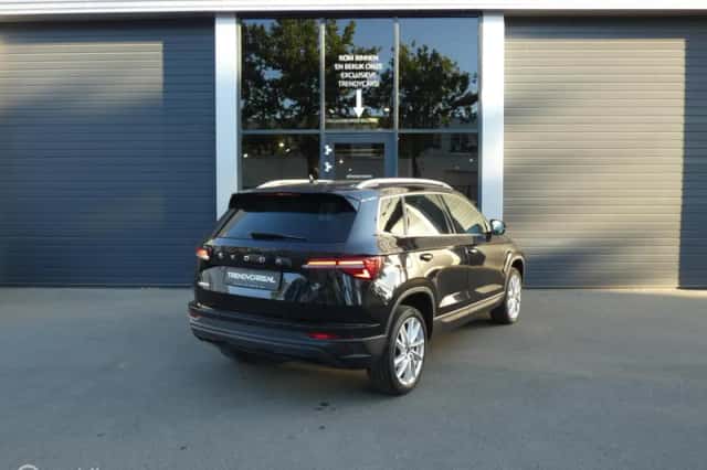 Škoda Karoq (2023) thumbnail 3