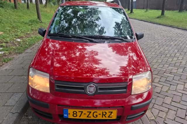Fiat Panda (2008) thumbnail 2