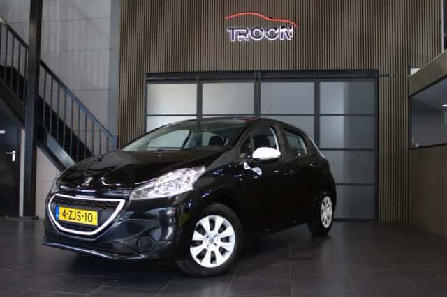 Peugeot 208 (2015) thumbnail 1
