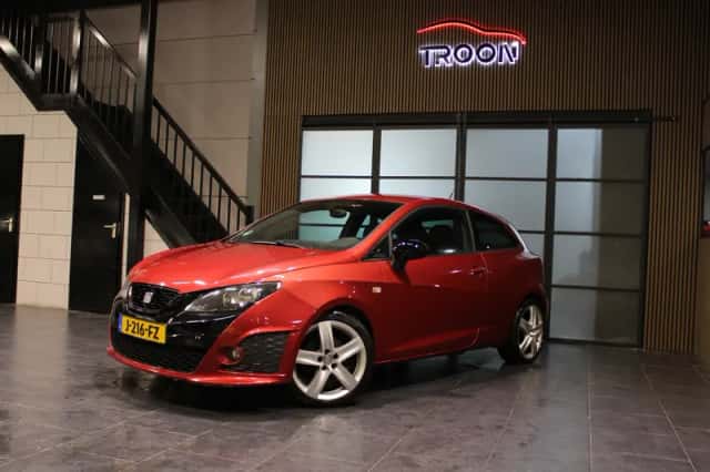 SEAT Ibiza (2010) thumbnail 1