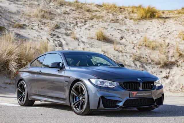 BMW M4 (2014) thumbnail 2