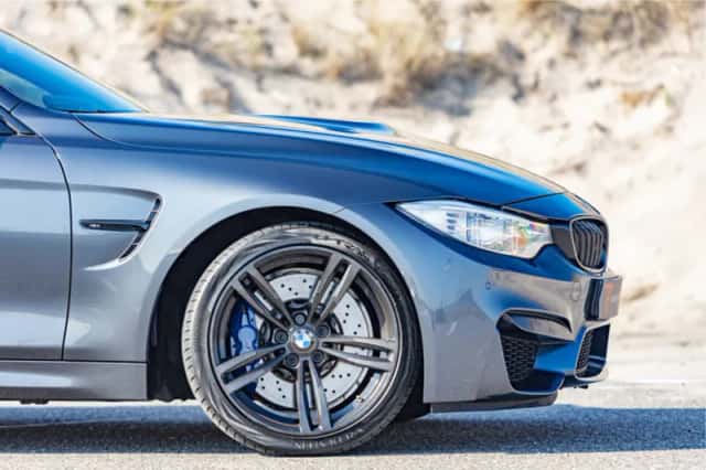 BMW M4 (2014) thumbnail 6