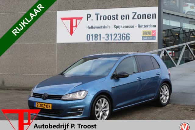 Volkswagen Golf (2014) thumbnail 1