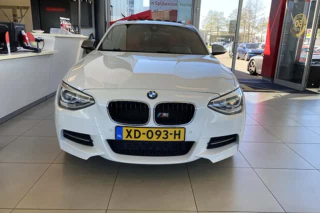 BMW 1-Serie (2013) thumbnail 2