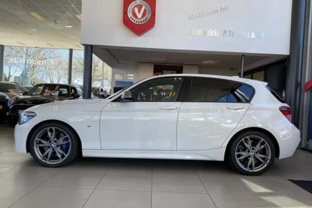 BMW 1-Serie (2013) thumbnail 4