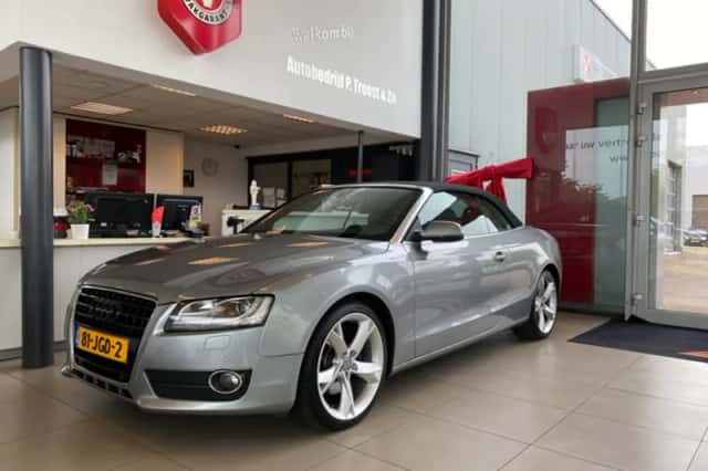 Audi A5 (2009) thumbnail 1