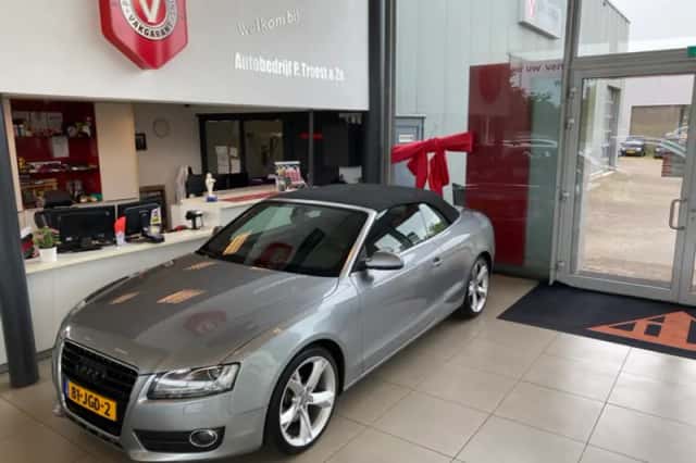Audi A5 (2009) thumbnail 2