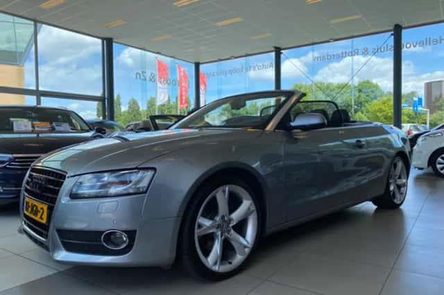 Audi A5 (2009) thumbnail 3