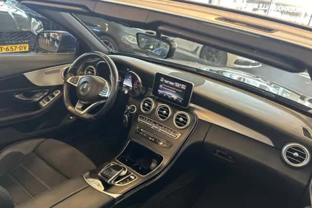 Mercedes-Benz C-Klasse (2017) thumbnail 2