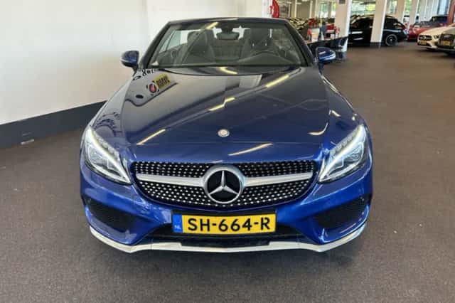 Mercedes-Benz C-Klasse (2017) thumbnail 3