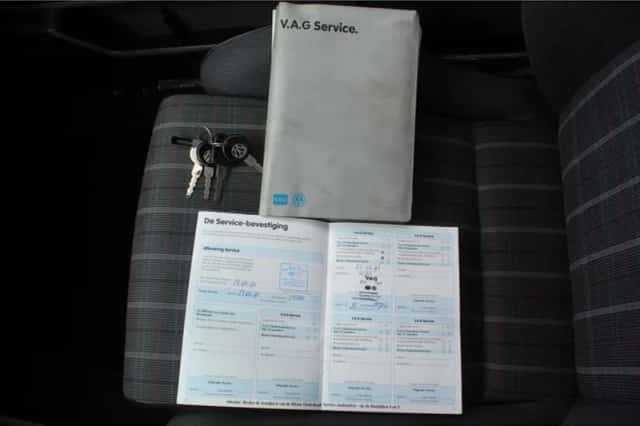 Volkswagen Golf (1990) thumbnail 2