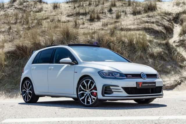 Volkswagen Golf (2019) thumbnail 3