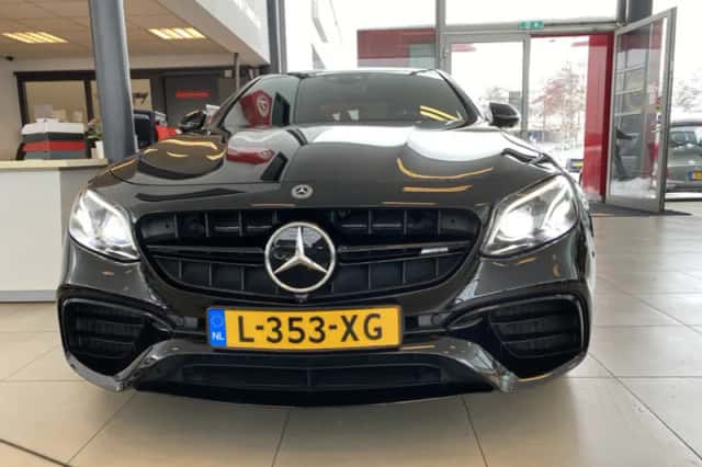 Mercedes-Benz E-Klasse (2020) thumbnail 3