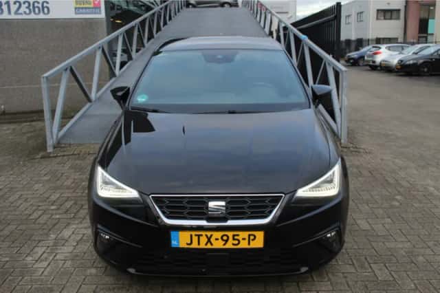 SEAT Ibiza (2024) thumbnail 3