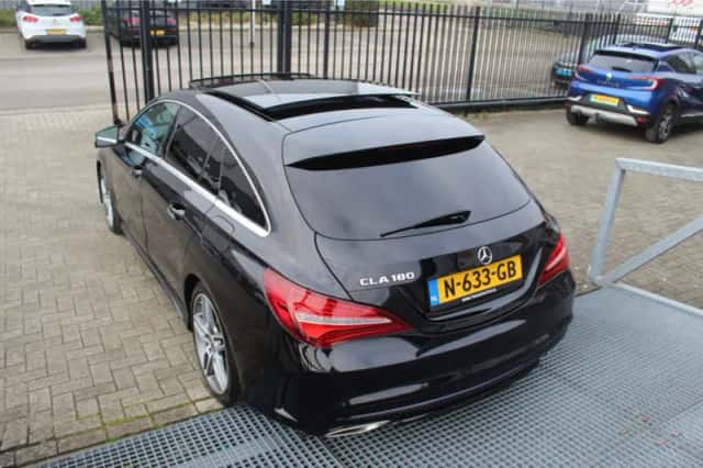 Mercedes-Benz CLA-Klasse (2019) thumbnail 3