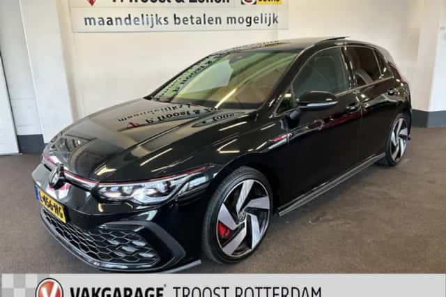 Volkswagen Golf (2020) thumbnail 1