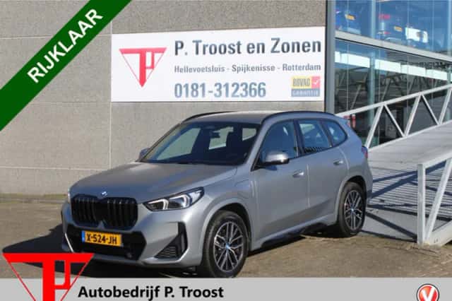 BMW X1 (2023) thumbnail 1