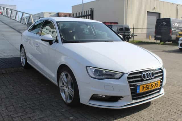 Audi A3 (2013) thumbnail 6