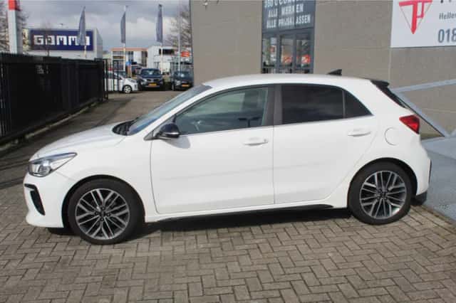 Kia Rio (2020) thumbnail 4