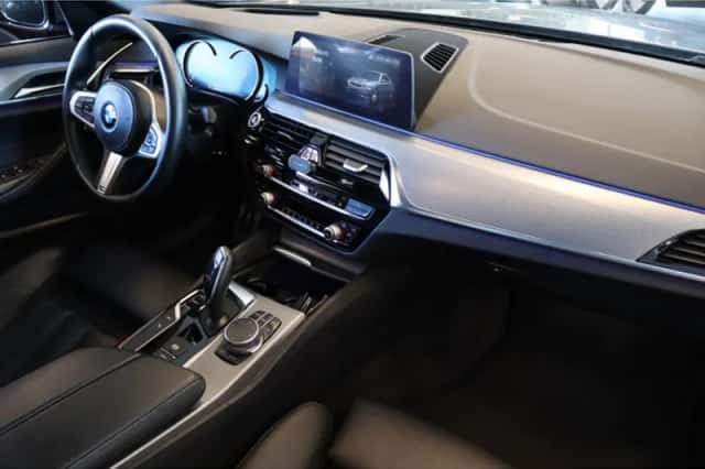 BMW 5-Serie (2018) thumbnail 2