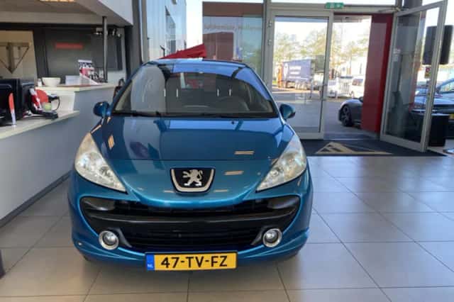 Peugeot 207 (2007) thumbnail 3