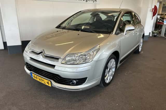 Citroën C4 (2009) thumbnail 5