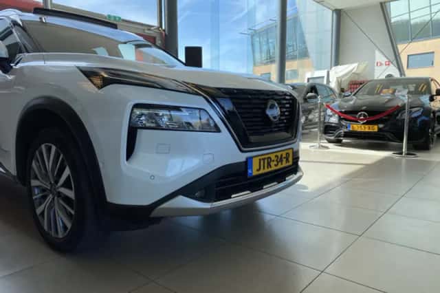 Nissan X-Trail (2025) thumbnail 4