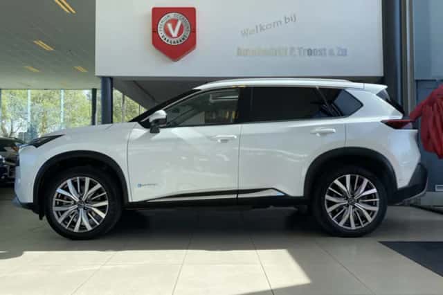 Nissan X-Trail (2025) thumbnail 5