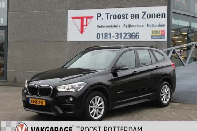 BMW X1 (2018) thumbnail 1