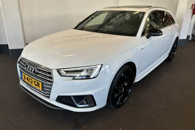 Audi A4 (2019) thumbnail 5