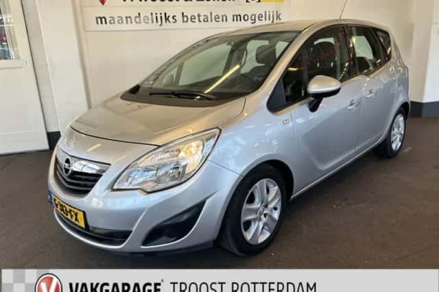 Opel Meriva (2010) thumbnail 1